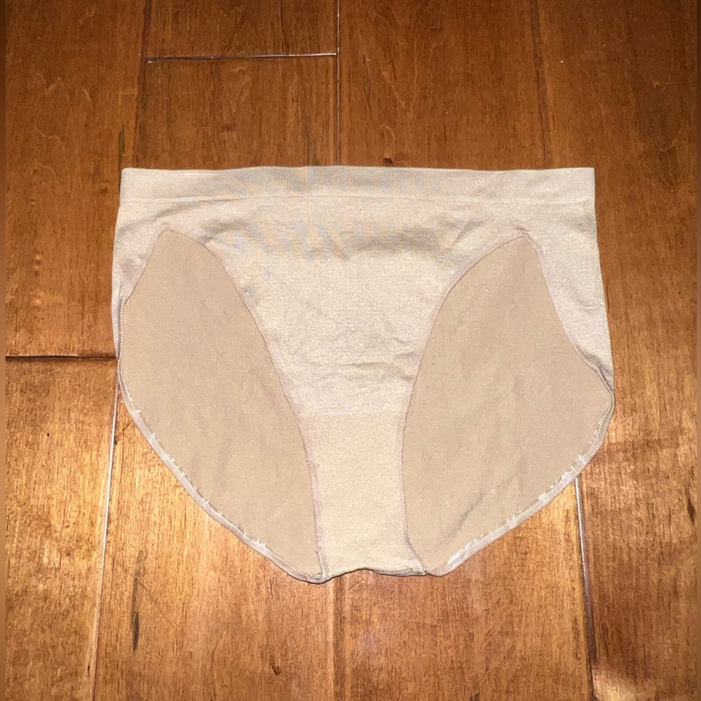 Dance Briefs - Picture 2 of 3